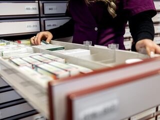 Proef met medicijnkluisje moet verspilling tegengaan