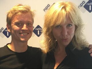 Uit de Boekenkast met Claudia de Breij en Nicolaas Veul