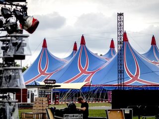 Geen grote evenementen tot er een vaccin is: '80 procent van tentenbranche is na een jaar failliet'
