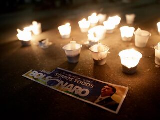 Presidentskandidaat Brazilië neergestoken