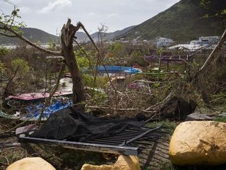 Een maand later: nog lange weg te gaan op Sint-Maarten