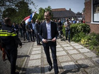 'We hebben ongevoelige klootzakken nodig in deze wereld, maar hoe kun je zo om het leed van de Groningers heen fietsen'