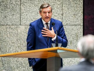 Een kwetsbare groep in onze samenleving, de politici.