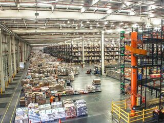 Het aantal distributiecentra in Nederland loopt uit de klauwen