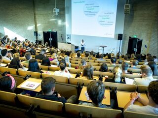 Stand.nl: De schulden van studenten nemen zorgwekkende proporties aan