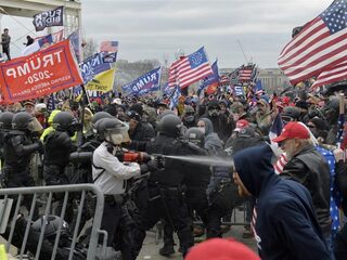 Stand.nl: 'De VS heeft deze chaos over zichzelf afgeroepen'