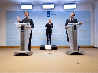 Volg de persconferentie van Rutte en De Jonge live op NPO Radio 1