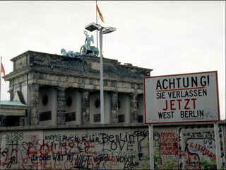 Podcast De Dag: 'Oost-Berlijn was een soort klein paradijsje'