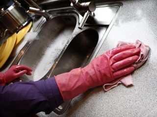 Je keuken schoonmaken met deze 4 tips: zo doe je dat