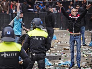 Schelden op elkaars moeder doet meer pijn