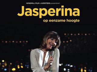 Cabaretière Jasperina de Jong verbreekt mediastilte met film