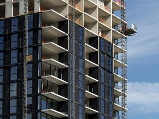 Jaap Haasnoot (50PLUS) over woningtekort: 'De overheid moet de ogen uit haar kop schamen'