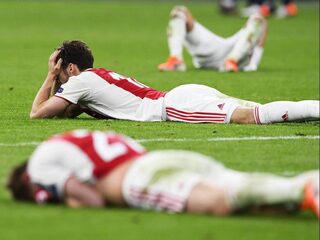 Ajax in laatste seconde uitgeschakeld in halve finale Champions League