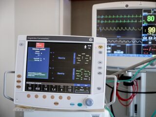 Druk op IC-bedden neemt voor het eerst in coronacrisis af