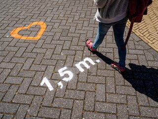 Stand.nl: We moeten weer alert worden op de anderhalvemeterregel