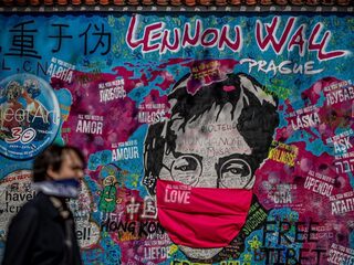 Moord op John Lennon veertig jaar geleden: 'Nog steeds een van de grootste misdaden van de mensheid'