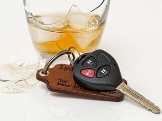 80 procent drankrijders krijgt rijbewijs niet terug na psychiatrisch onderzoek