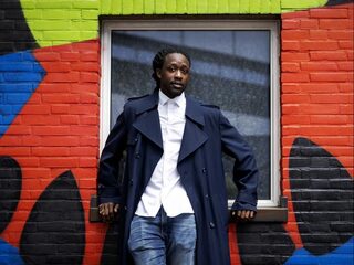 'Akwasi haalt de kern van zijn eigen boodschap onderuit'