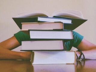 Scholieren en studenten lijden onder prestatiedruk, keuzestress en faalangst