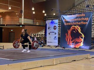 NK gewichtheffen voor vrouwen zit in de lift