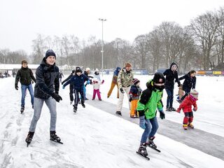 OMT-lid Bonten: 'Avondklok en schaatstochten zijn niet met elkaar te rijmen'
