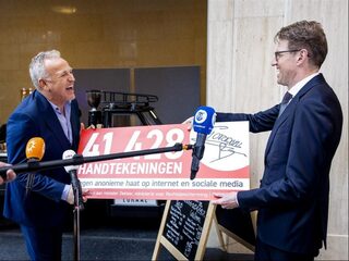 Gordon verzamelt ruim 40.000 handtekeningen tegen online haat