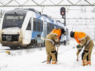 Ook vandaag nog verkeersoverlast, sommige plekken te koud voor strooizout