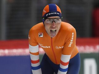 Derde wereldtitel Bergsma op tien kilometer, net voor Roest