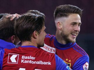 Ricky van Wolfswinkel terug op het voetbalveld