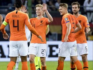 NOS Voetbalpodcast #61: 'Interessant om te zien hoe Oranje omgaat met kleine tegenstanders'