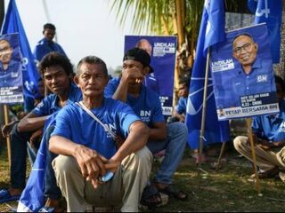 Verraad, corruptie en een comeback: verkiezingen in Maleisië