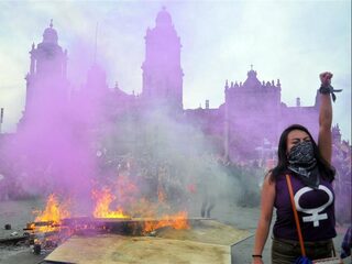 Vrouwen staken in reactie op Mexicaans machogeweld