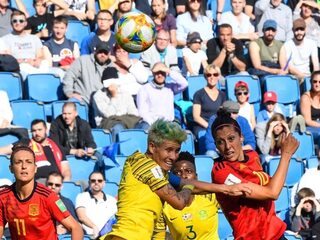 De blanke aanvoerster van Banyana leerde voetballen in de township
