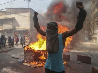 Waarom het zo onrustig is in het stabiele Senegal