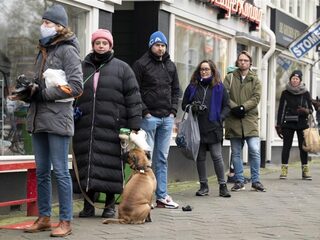 Hoogleraar psychologie: 'Nederlands gedrag verdwijnt, we worden strakker door corona'