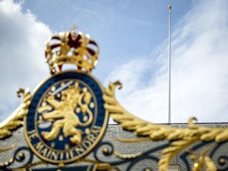 'Oók het Koninklijk Huis is verantwoordelijk voor het eigen huishoudboekje'