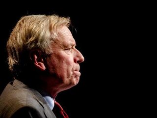 Jaap de Hoop Scheffer: we moeten in gesprek met Assad