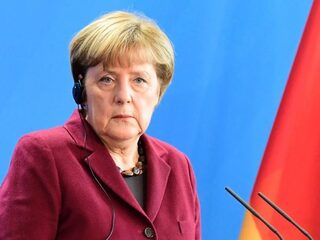 Merkel wil stoppen met toetredingsgesprekken Turkije
