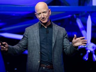 Nobelprijswinnaar: 'Plannen maanlanding Amazon veel te optimistisch'