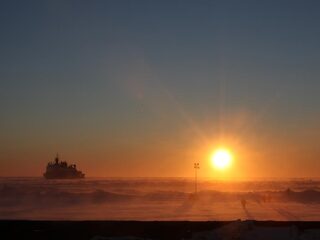 Niet iedereen staat te springen om een handelsroute via de Noordpool
