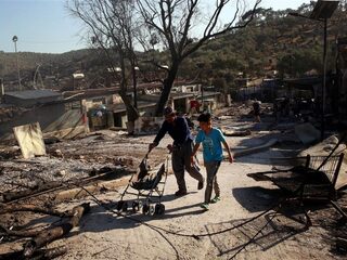 Stand.nl: 'Nederland moet vluchtelingen uit Moria opvangen'