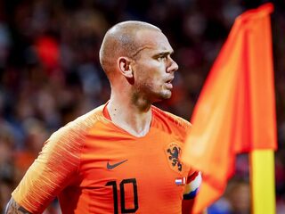 Utrechtse amateurclub geniet dankzij Wesley Sneijder van trainingskamp in Qatar