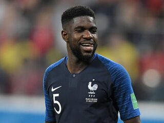 Umtiti kopt WK-droom van België aan flarden