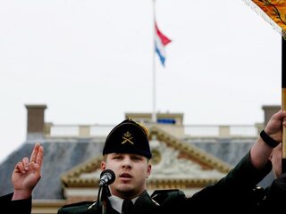 Wat is van groter belang: de medische of militaire eed?