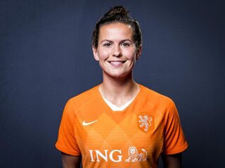 Dit luistert Oranje op jacht naar de titel: de playlist van Merel van Dongen