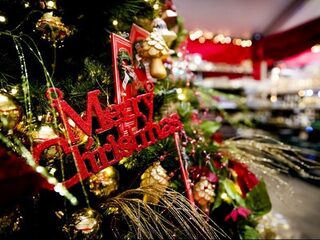 Einde voor Parijse kerstmarkt vanwege verkopen rommel