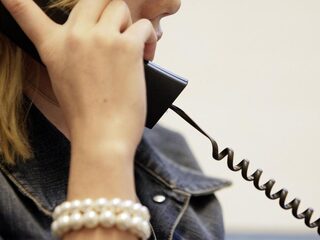 Kindertelefoon trekt aan de bel: '21 gesprekken per dag over suïcide'