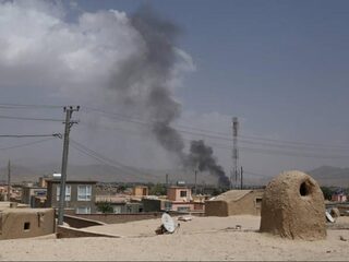 Afghaanse sleutelstad onder vuur van Taliban, VS stuurt versterking