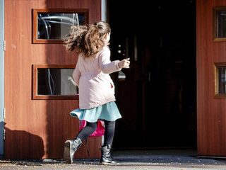 Basisscholen weer begonnen: sommigen geen hele maar halve dagen