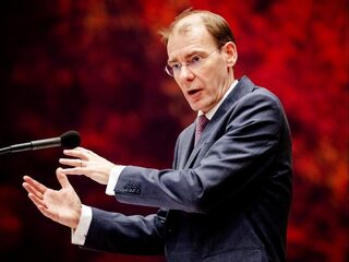 Kamer reageert op zwartgelakte dossiers toeslagenaffaire: 'Onbegrijpelijk hoe Snel zo met die mensen kan omgaan'